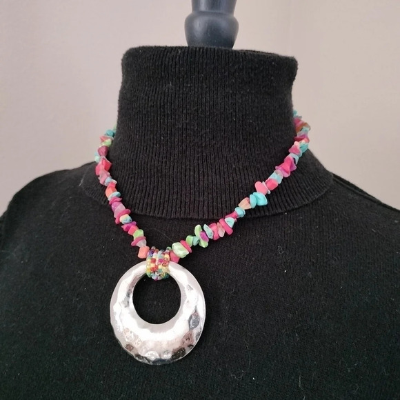 Seed Beaded Chain Lobster Clasp Silver Tone Pendant Necklace - Picture 3 of 8